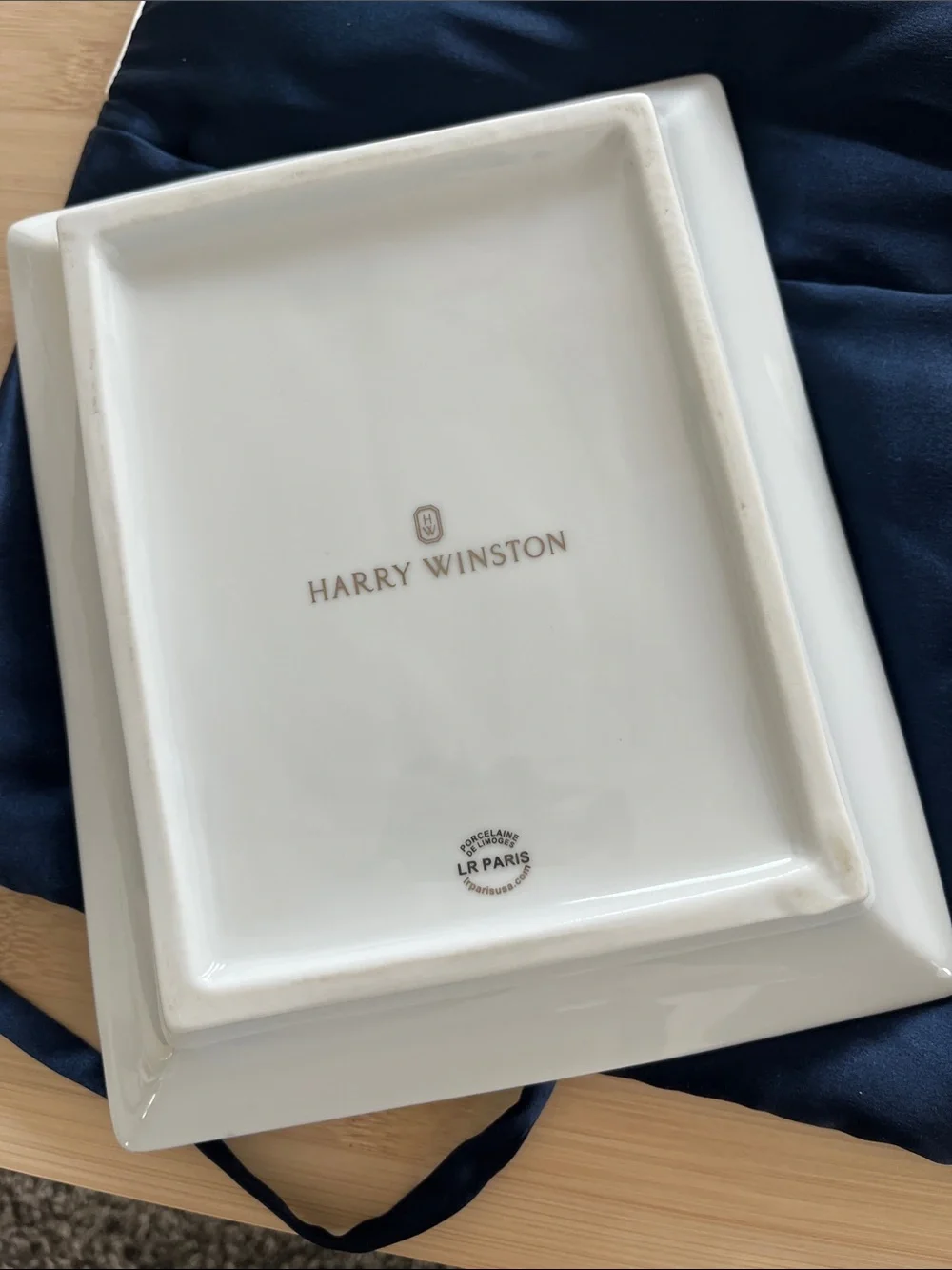 Harry Winston floral White Ceramic Tray and silk storage pouch
